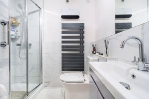 Downstairs W/C- click for photo gallery